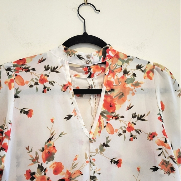 2/$18 Sienna Sky Orange Floral Blouse Loose Mock Neck Short Sleeve Top Shirt S - Picture 4 of 9